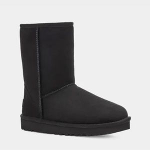 UGG Classic short Ugg Black size 10